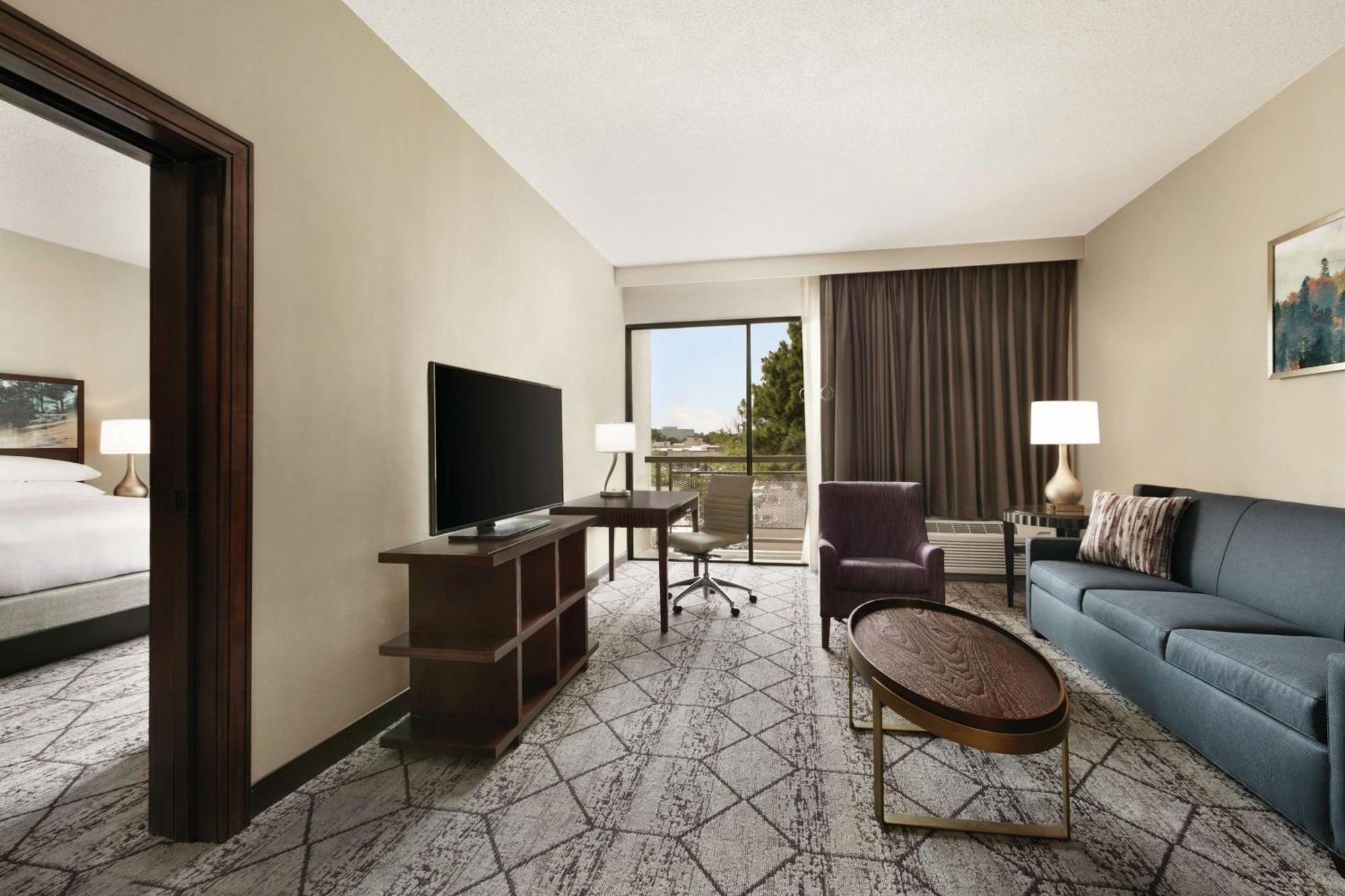 Doubletree By Hilton Atlanta Northeast/Northlake Tucker Exteriör bild
