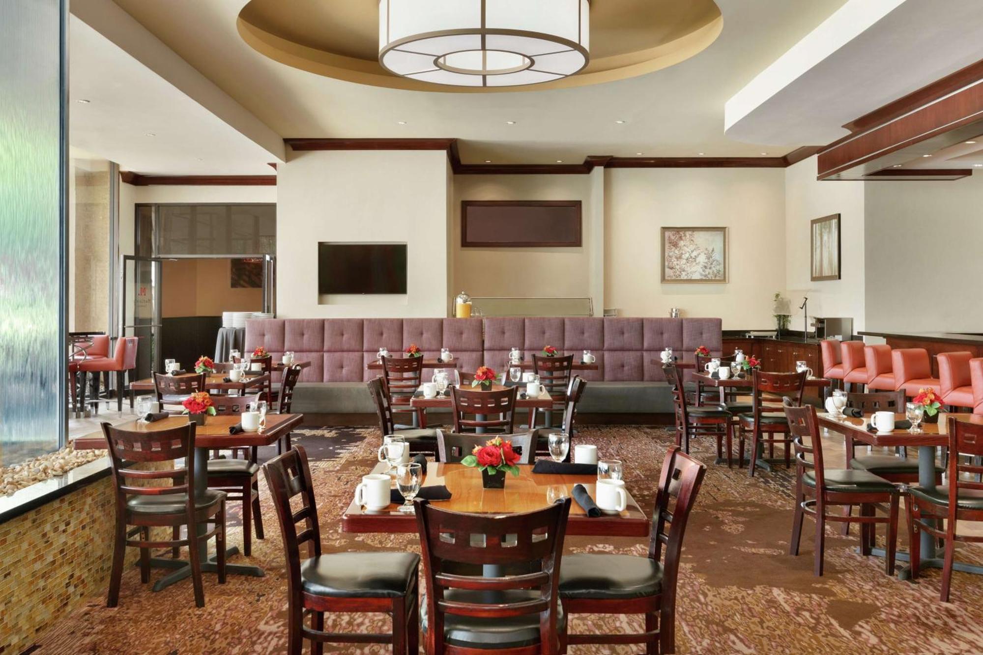 Doubletree By Hilton Atlanta Northeast/Northlake Tucker Exteriör bild
