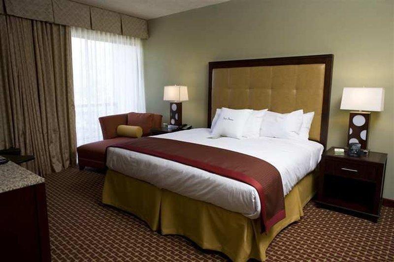 Doubletree By Hilton Atlanta Northeast/Northlake Tucker Exteriör bild