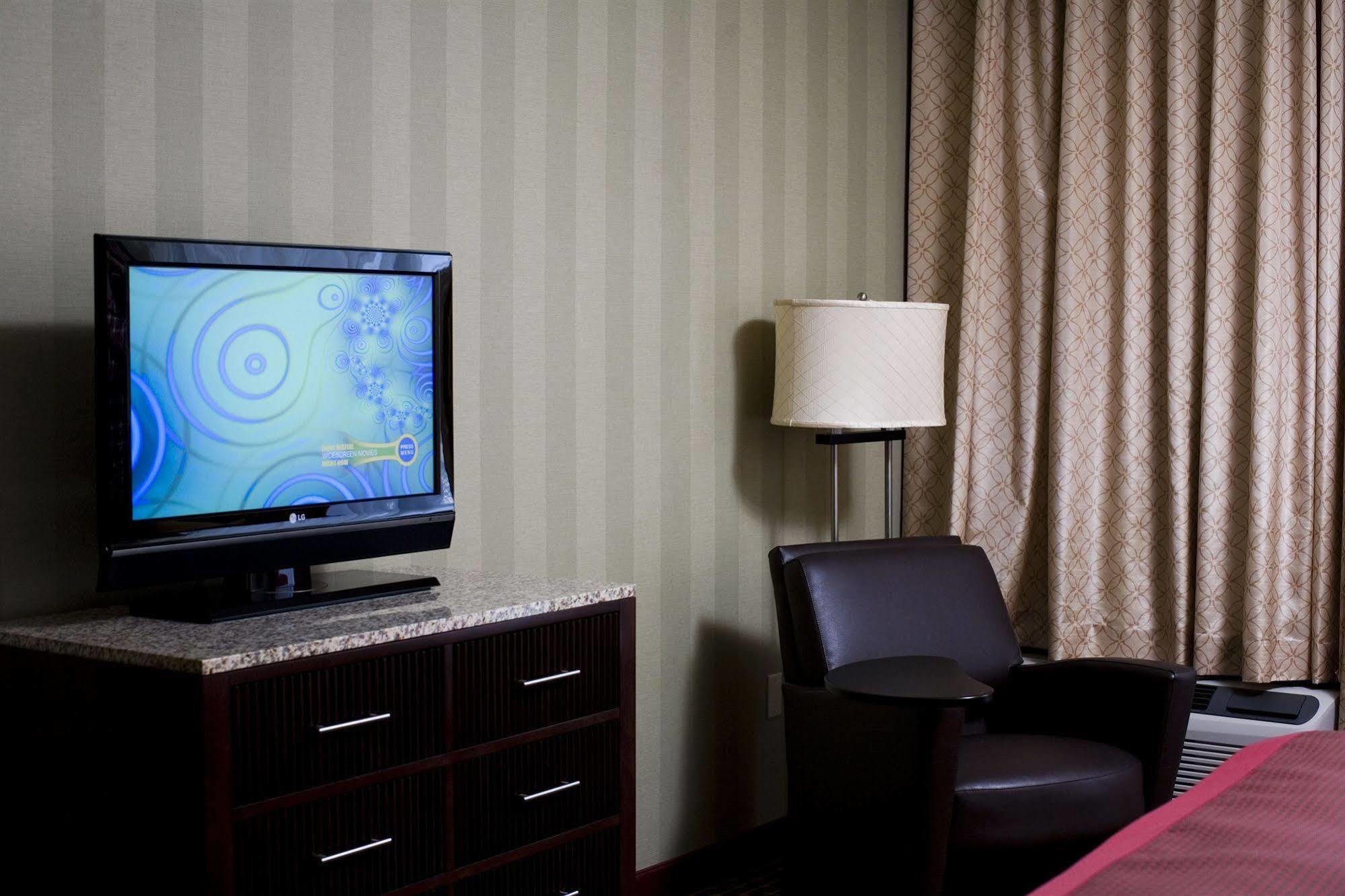 Doubletree By Hilton Atlanta Northeast/Northlake Tucker Exteriör bild
